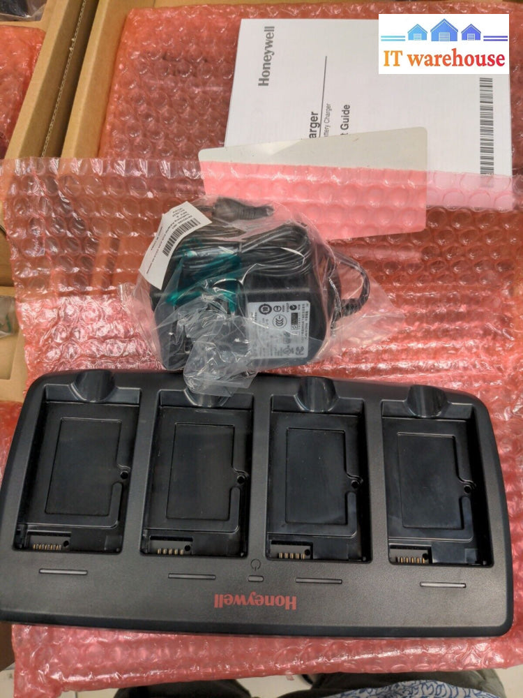 1 X Honeywell Dolphin 60S Scanphone & Captuvo Sl42H Common-Qc-1 Quad Charger