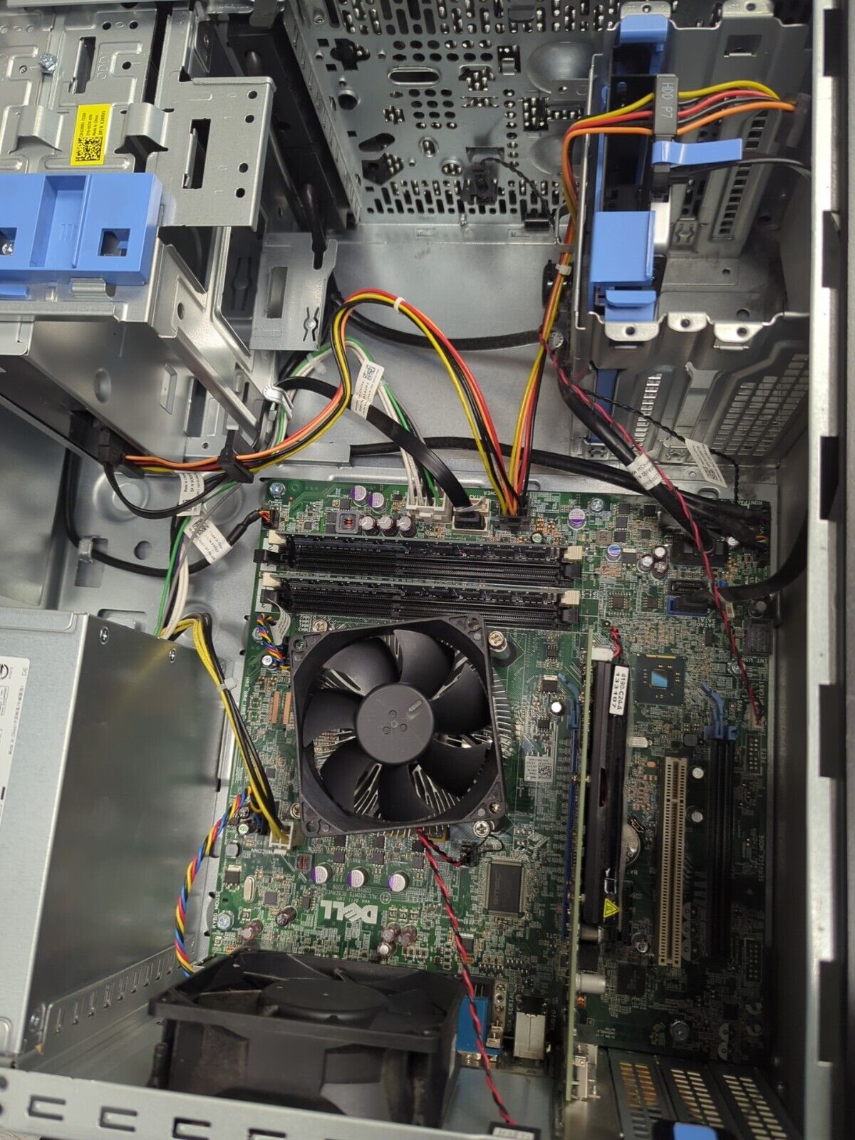 (NICE) Dell OptiPlex 9020 MT Intel i7-4770 3.4GHz/8GB DDR3 /240GB SSD/ NO OS -