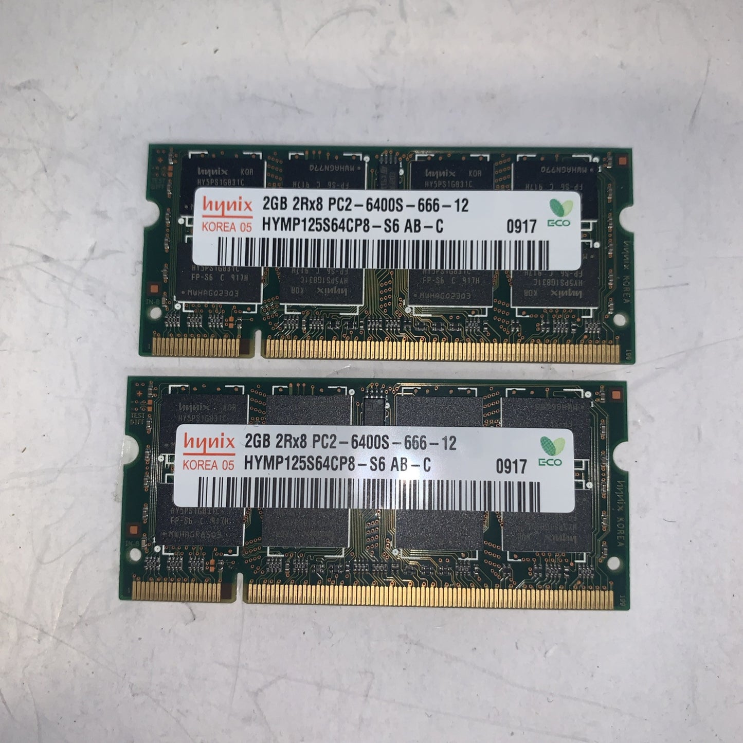 4GB = 2X 2GB Hynix 6400S 800Mhz DDR2 SODIMM 1.8V 200Pin Laptop Memory Ram