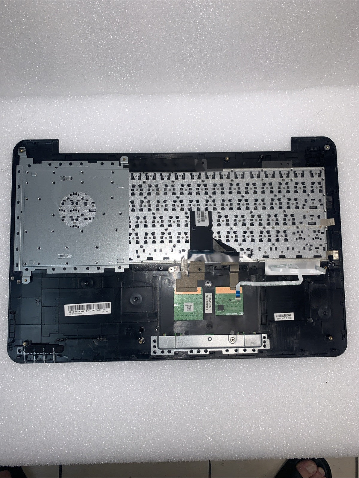 Asus F555U 15.6" laptop keyboard palmrest mouse pad