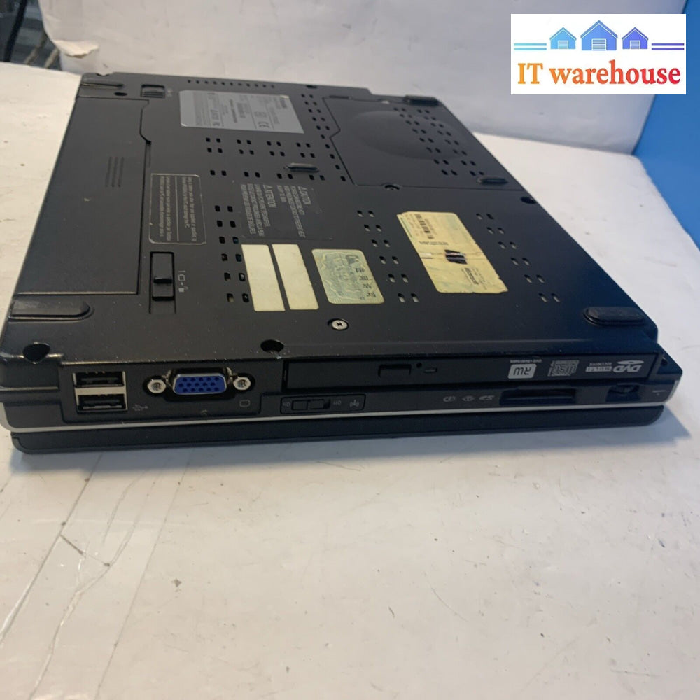 12’’ Toshiba Satellite U200 2-Core 1.6GHZ 1GB 250GB Windows XP pro (Bad Audio)