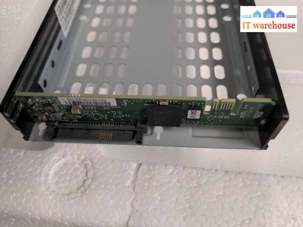 - 15X Netapp 3.5’ Hdd Caddy 111-00734 + C1 0095673 W/L3-25232 Or P003464 Sata-Sas