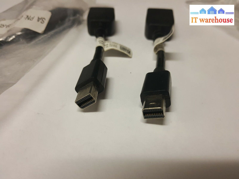 - 1X Male Thunderbolt To Standard Displayport Female Adapter Mfr6W Ca00109-R0