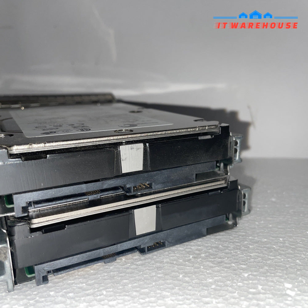 2x Dell Seagate ST373454SS 73G SAS 15K 4 hard drive 3.5" w/ MF666 tray