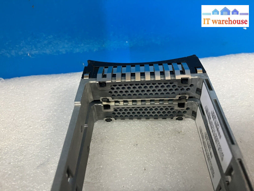 2X Ibm 00Y2518 200Gb Sas Ssd Fru 00Y2413 Pn 00Y5712 W/ Caddy Hvsml4020Ass600 ~