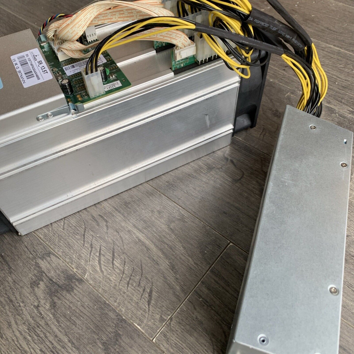 S9 13.5Th/s Mining With Power Supply PSU