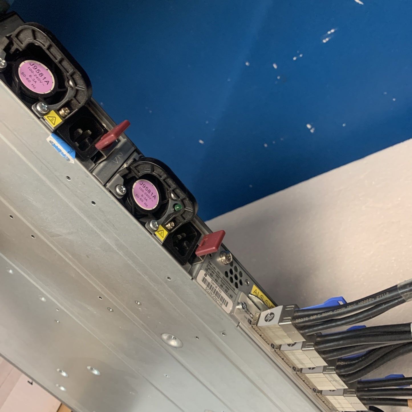 HP J9576A E3800-48G-4SFP+ 48 Ports Network Switch w/ Mount + Cables