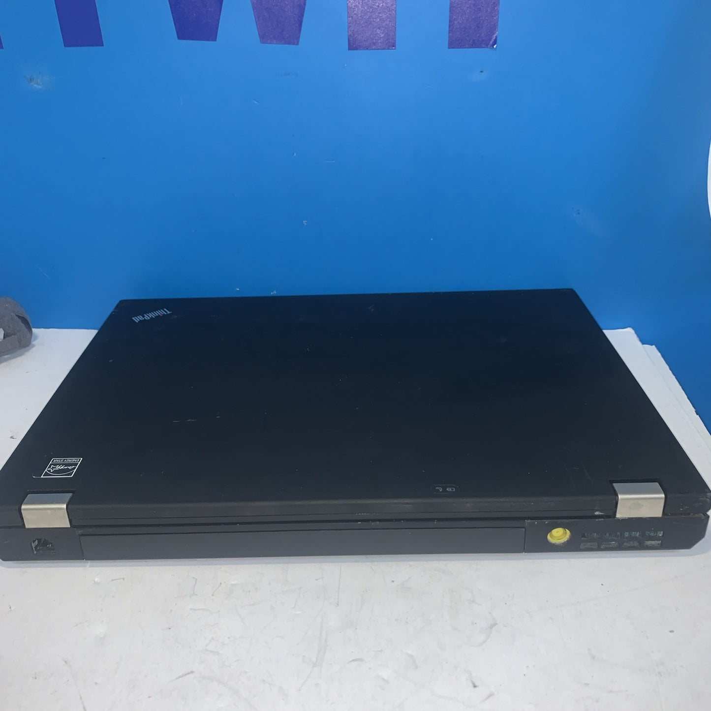 Lenovo ThinkPad T410 Intel Core i5-520M 4.1" 4GB DDR3 4GB 250GB HD Windows 10