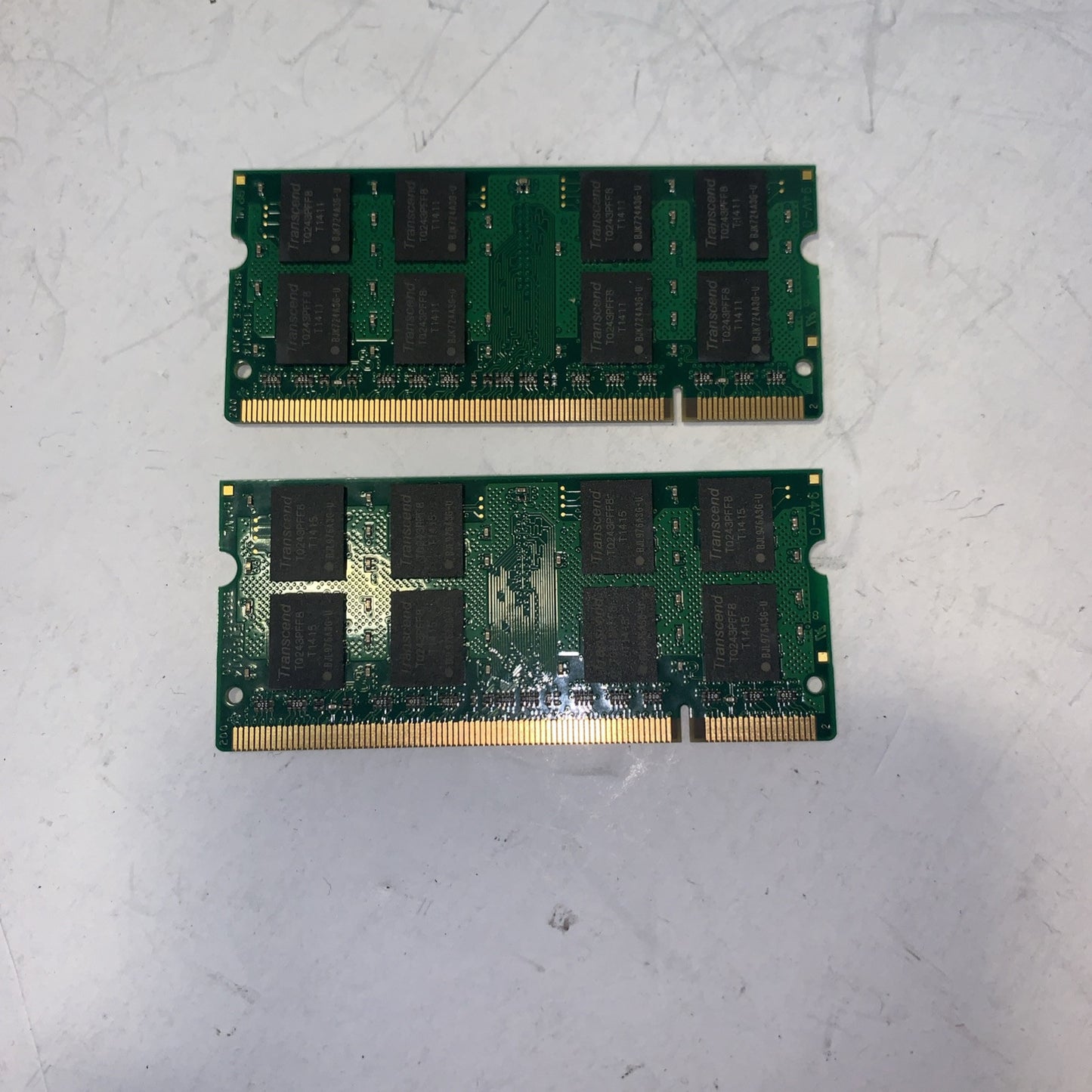 Lot of 2 Transcend 2GB 2RX8 DDR2 800 PC6400 800MHZ laptop memory