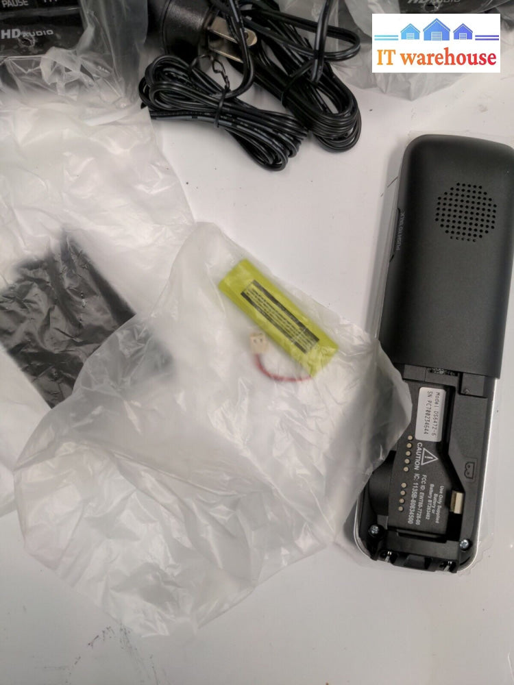 - 3X Unused Vtech Cordless Dect6.0 Handsets + Cradle For Ds6472-6 System