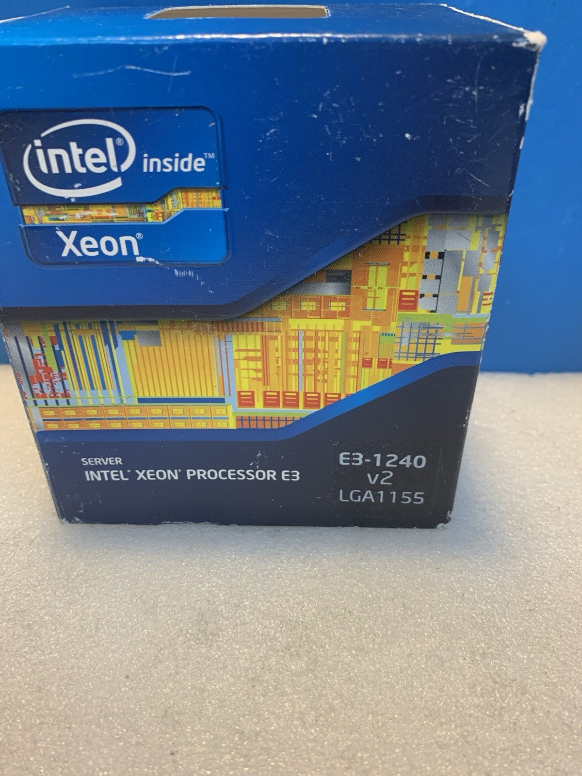 NEW Intel LGA1155 CPU Cooler in Xeon E3-1240 v2 Retail Box (NO CPU INSIDE)