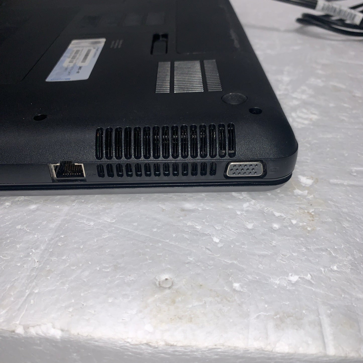 Grade A ~ HP 2000 AMD E-300 1300MHz 4GB RAM 320GB HD Windows 7 HOME (Original)