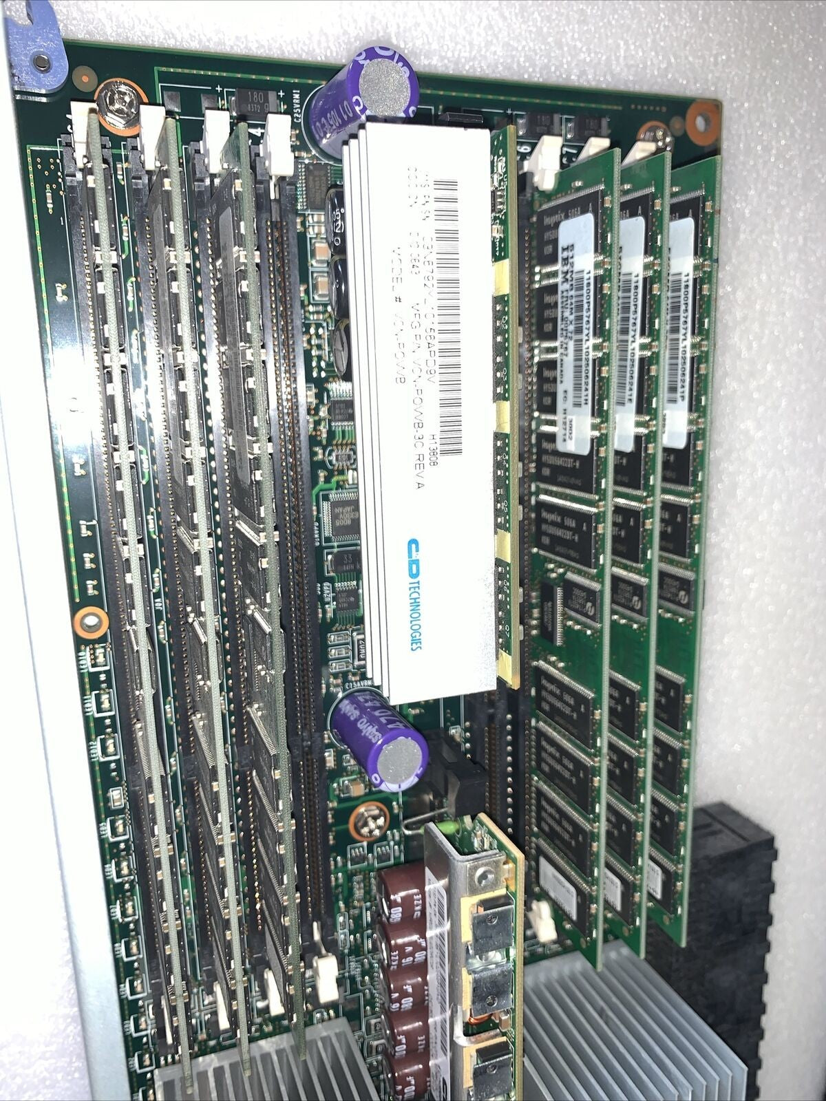 IBM 07P6829 2-Way Power5 CUoD Processor Card with RAM
