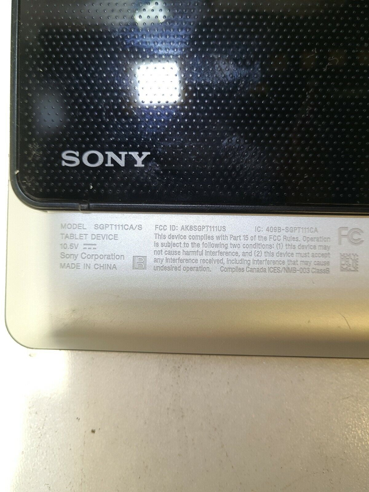 - SONY TABLET DEVICE SGPT111CA/S WIFI 9.4" BLACK ANDROID W/ADAPTER (FOR PARTS)