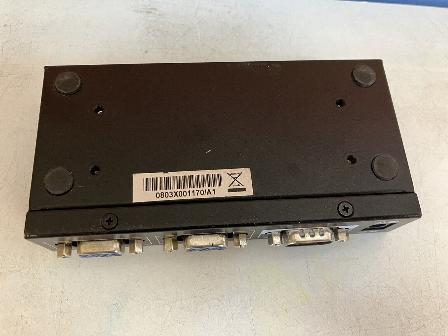 ~ StarTech 2 Port VGA Video Splitter ST122L