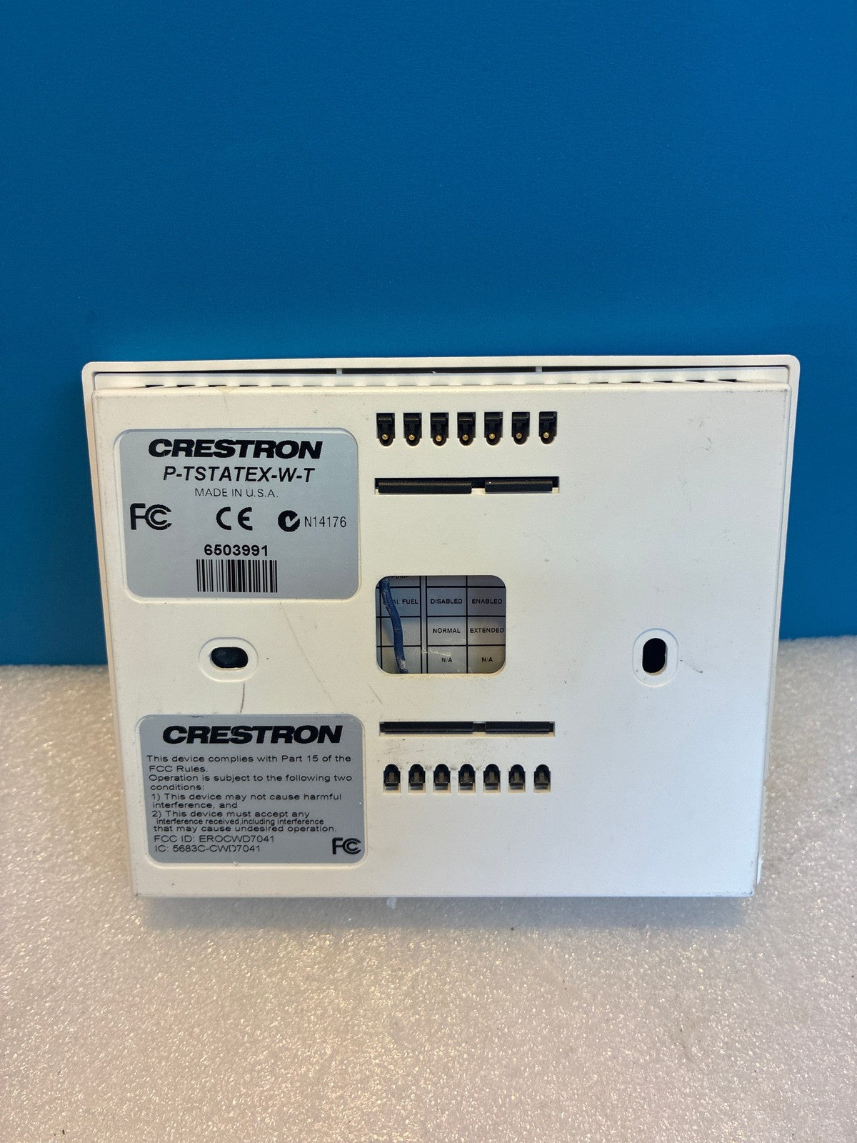 🔥 Crestron Prodigy P-TSTATEX-W-T Non-Programmable Wall-Mounted Thermostat White