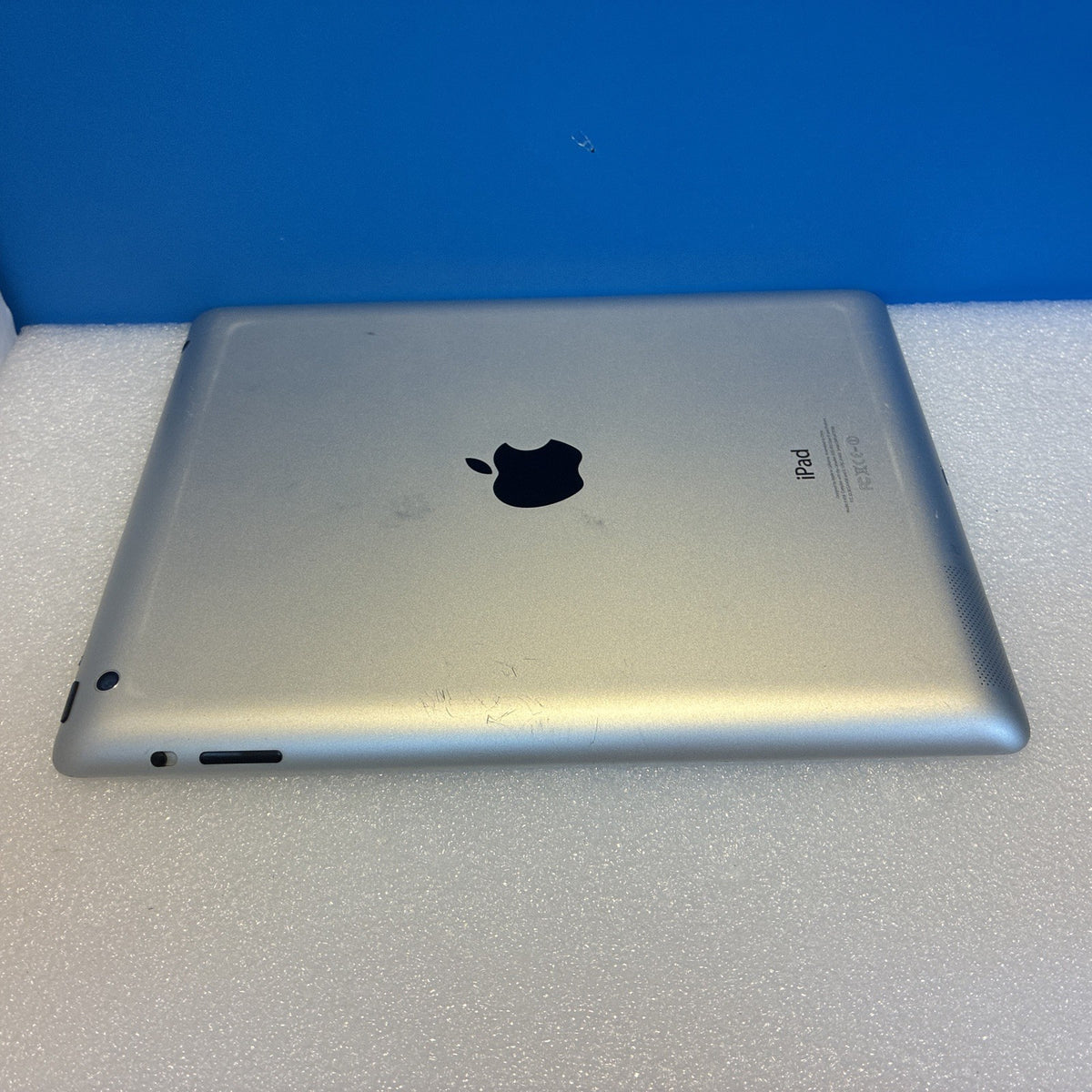 🔥 Apple iPad 4 Retina 32GB Wi-Fi White MD514C/A