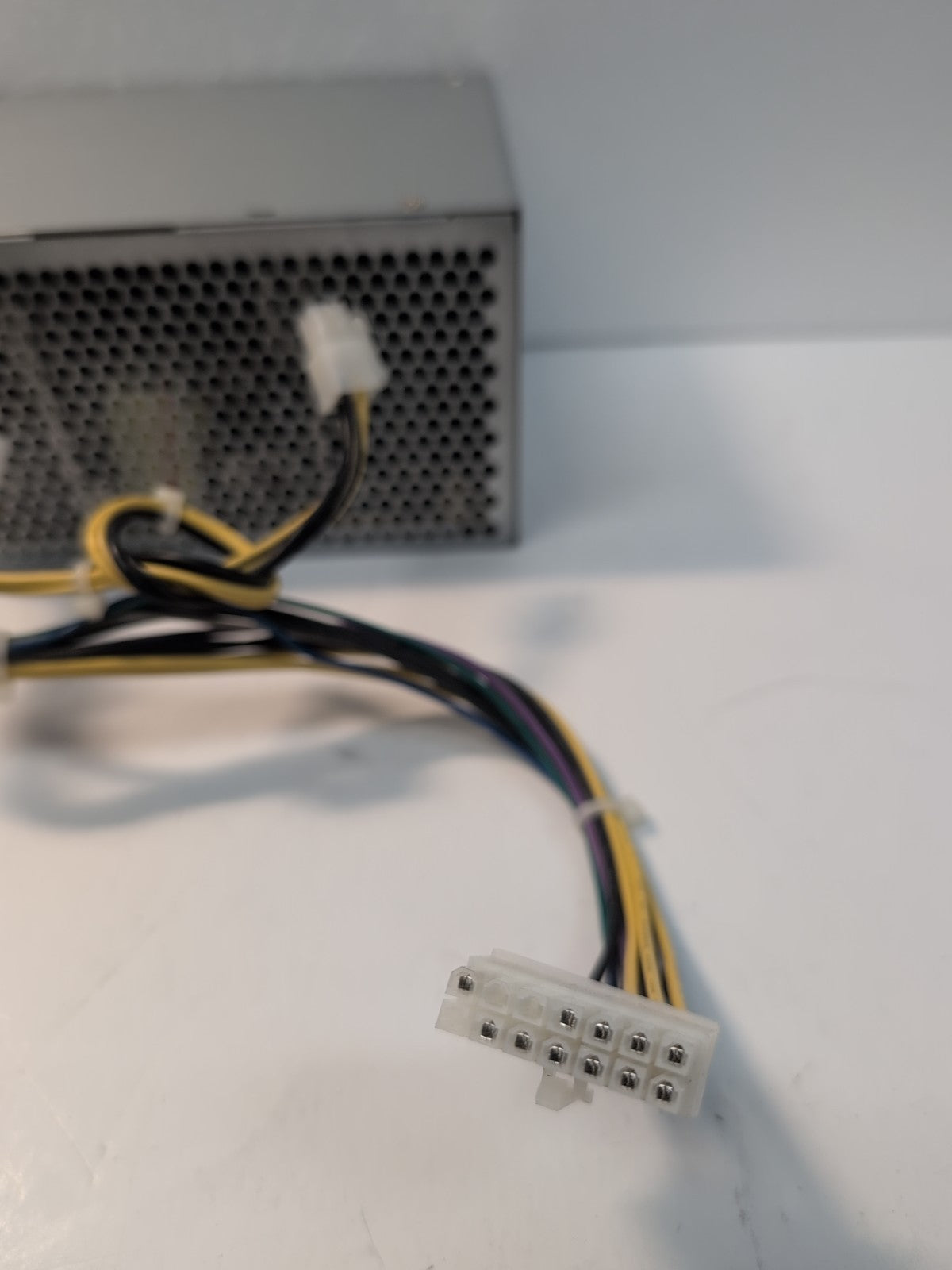 Lenovo ThinkCentre 14 Pin 180W Desktop Power Supply 54Y8870 HK280-25FP -
