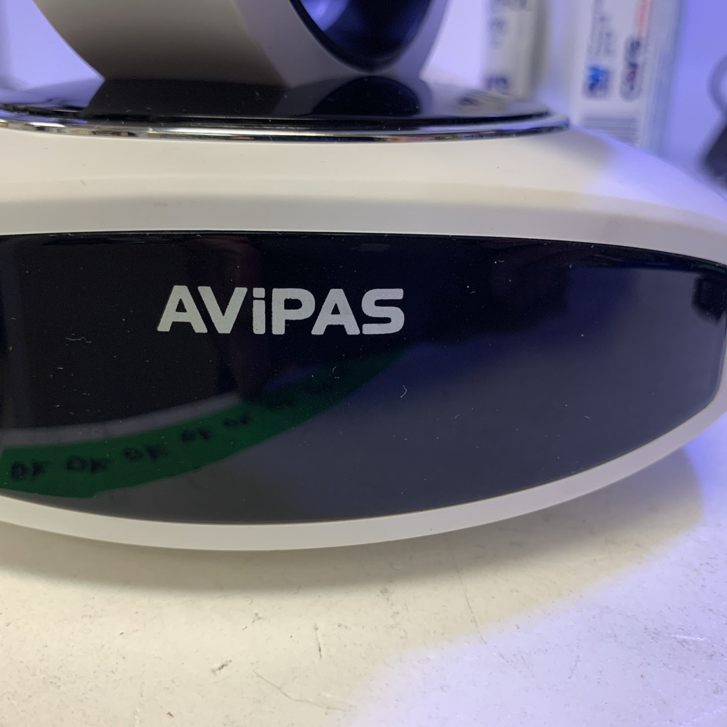 AViPAS AV-1280W SDI PoE PTZ Camera with Poe adapter (as is)