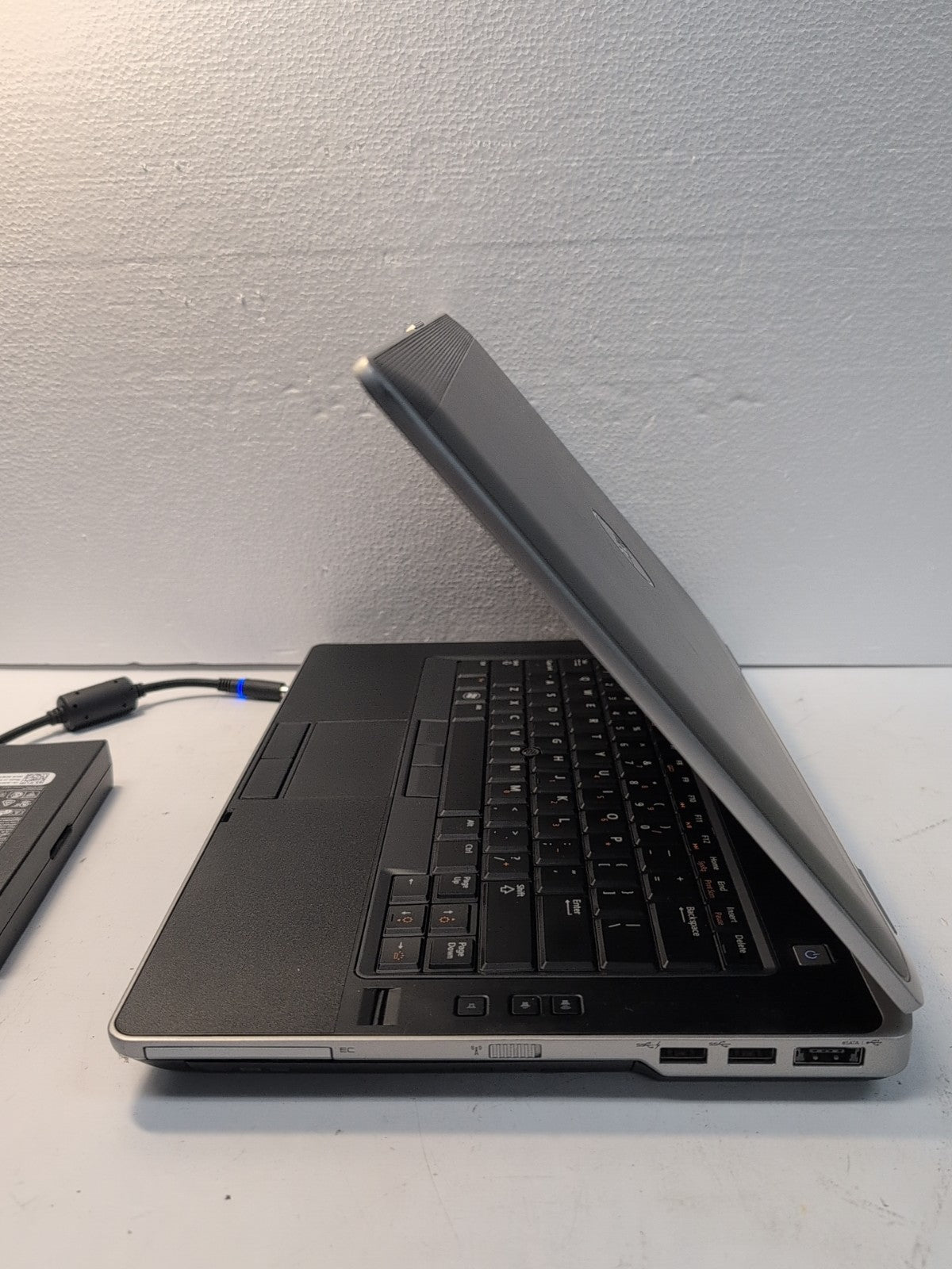 🔥 (GRADE A) DELL LATITUDE E6430 14" Laptop i5-3320M/ 8GB Ram/240GB SSD/win11 -