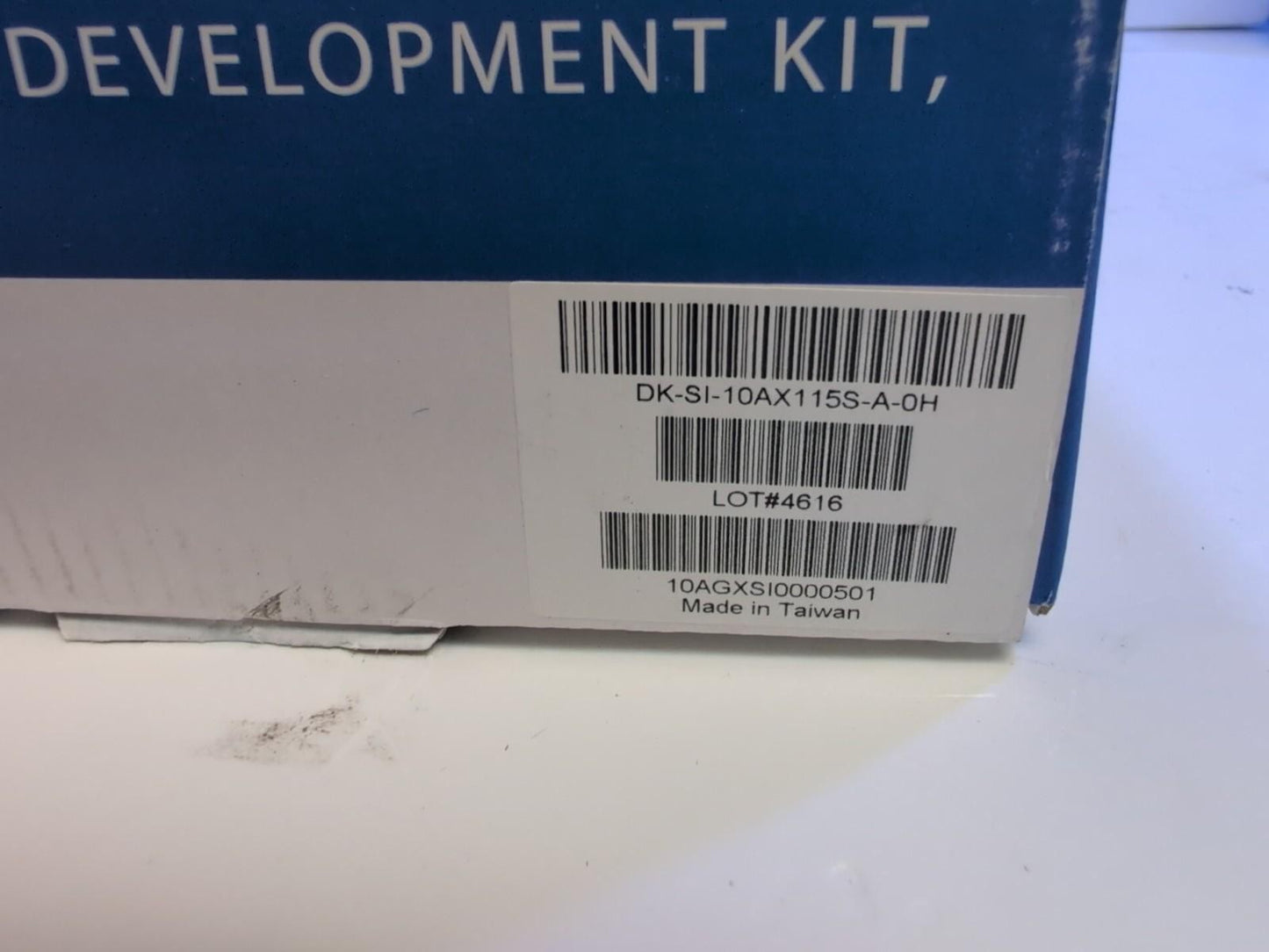 NEW Altera Transceiver Signal Integrity Arria 10 GX FPGA Development Kit W/AC -