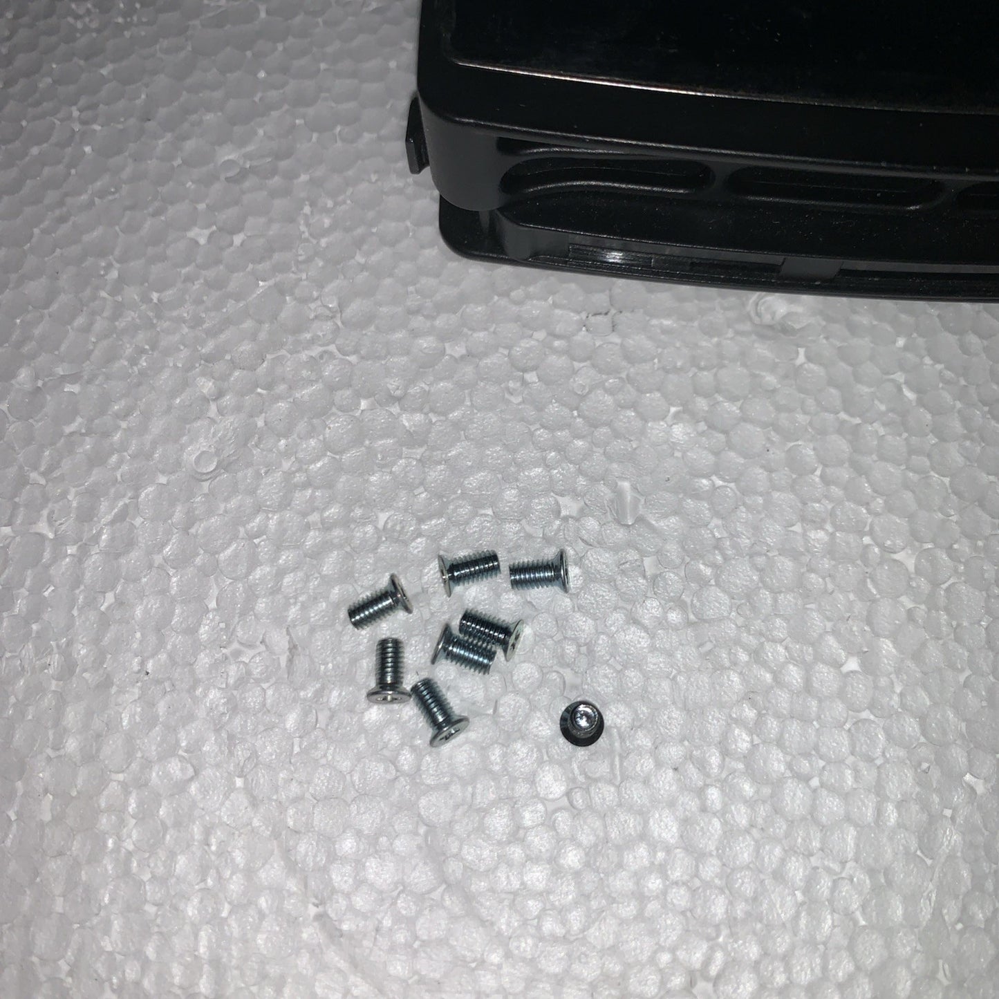 (2x) SUPERMICRO 3.5 INCH HARD DRIVE TRAY / CADDY 01-SC81302-XX00C004 + 8 Screws