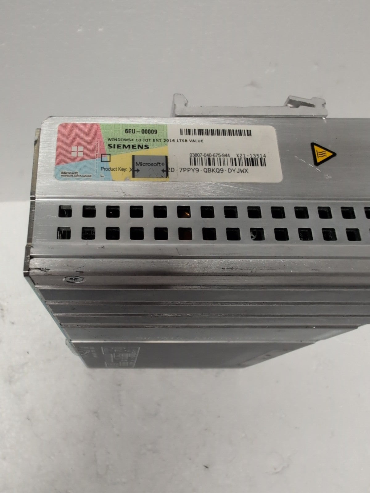 🔥 SIEMENS SIMATIC IPC427E MICROBOX PC 6AG4141-3BA07 i3-6102E/4GB/240GB SSD -