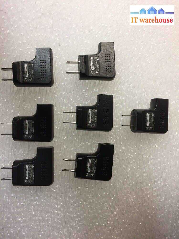 - 7x ZTE STC-A220501700USBA-Z USB Travel charger 5.0V-700 mAh