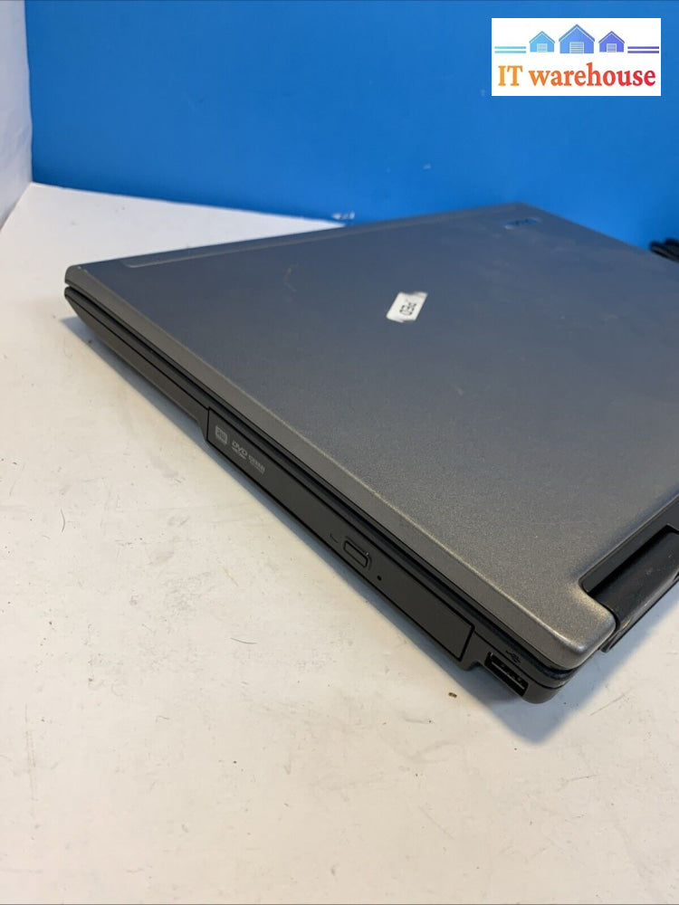 Acer Travel Mate 6592 C2D T7300 2GB 750GB Windows xp pro sp3 (one key defective)