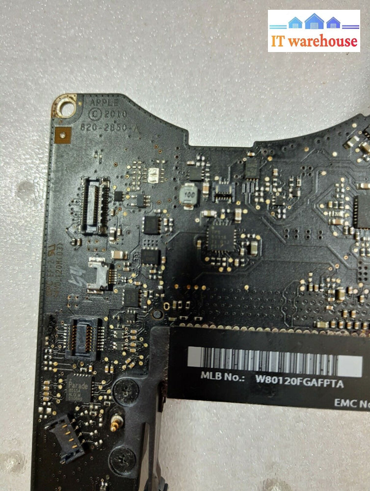 - Apple Macbook Pro A1286 2.4Ghz 15’’ 820-2850-A Logic Board (For Parts)