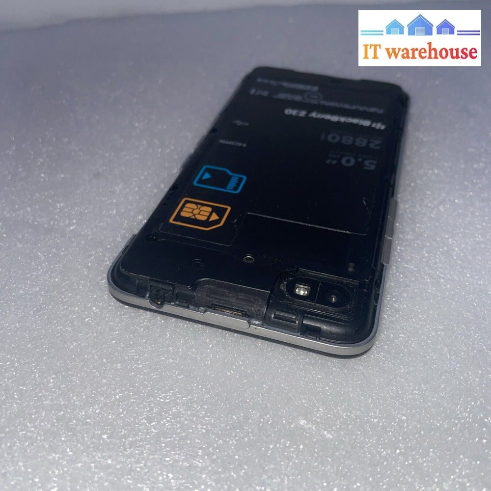 Blackberry Z30 Sta100-5 16Gb Black Smartphone (Carrier: Rogers & Fido)