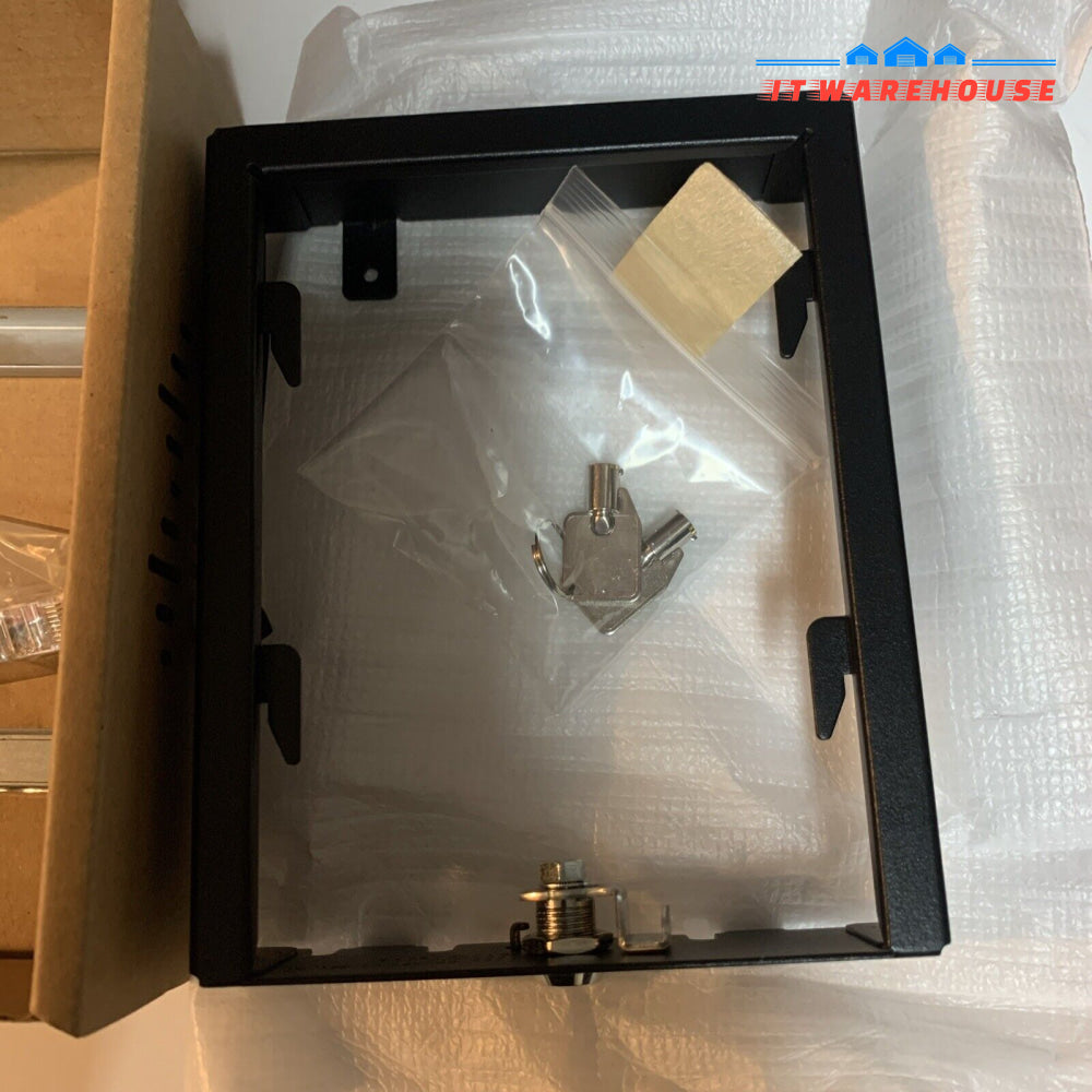 CISCO CP-WMK-C-6900 = Locking Wall Mount Kit for 6900 Series Charcoal NEW