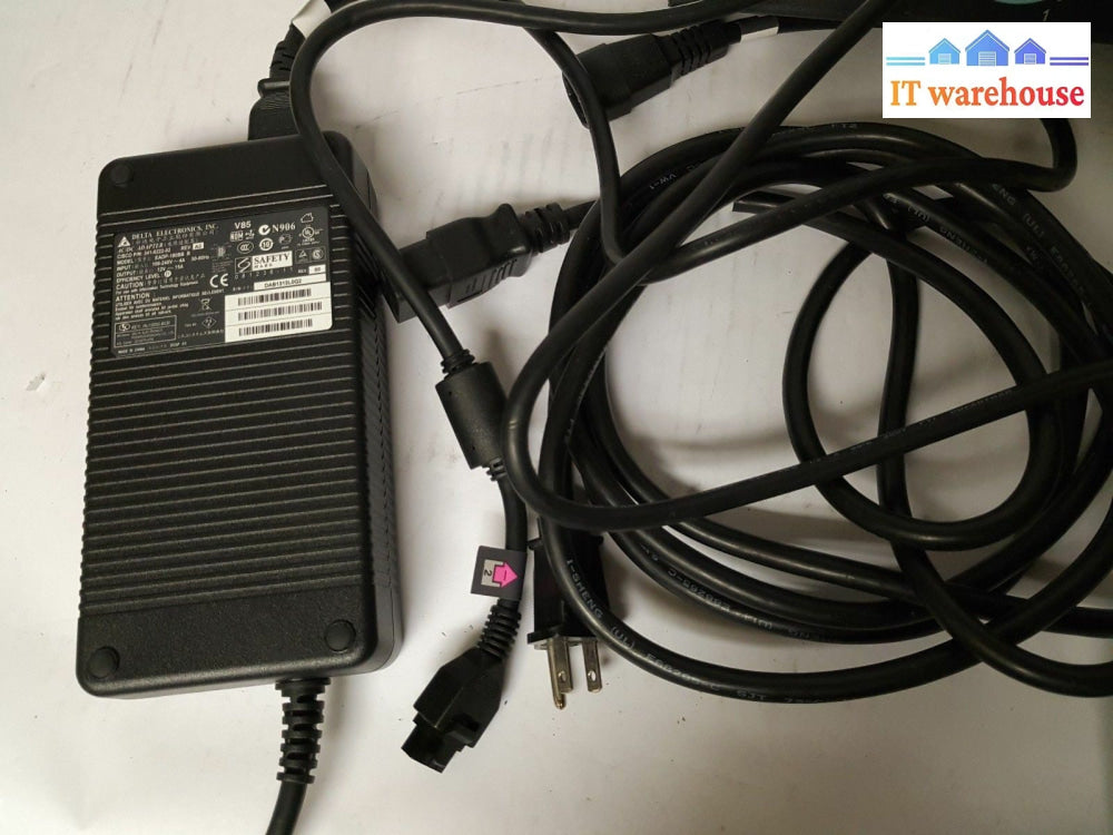 - Cisco Cts-Light-Ctrl Telepresence Light Controller Box W/Adapter &Power Cord