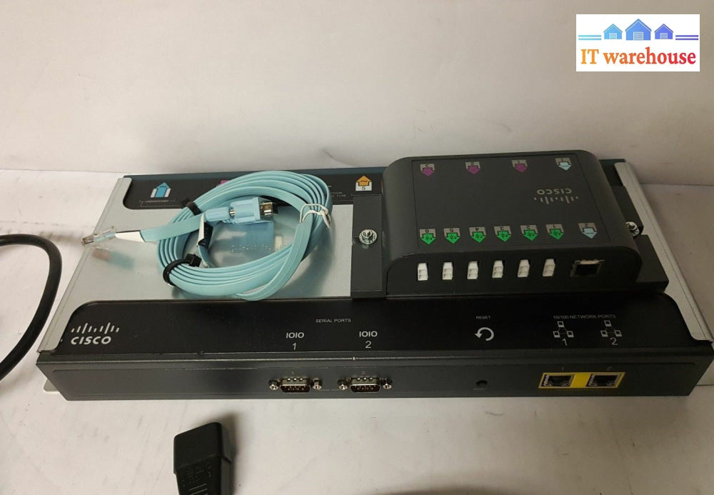 - Cisco Cts-Light-Ctrl Telepresence Light Controller Box W/Adapter &Power Cord