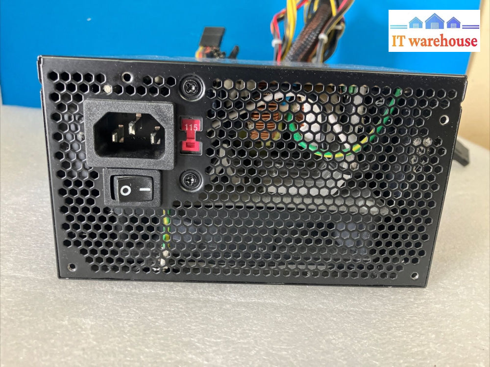 Cooler Master Extreme 725W 6 + 2 Pin Pci 4 + 4 Cpu Power Supply Rs-725-Pcar-D3 ~