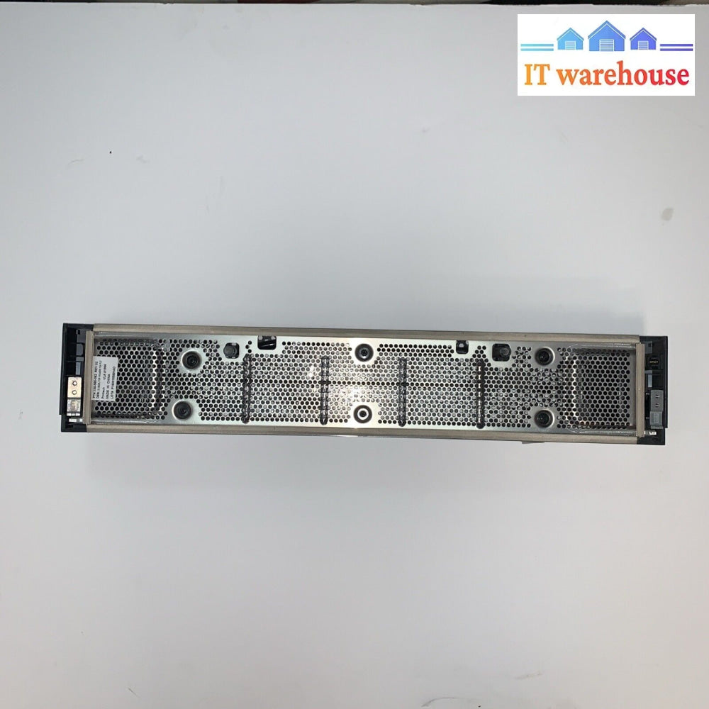 Front cover ~ EMC DRIVE ARRAY VNXE3200 BPE12
