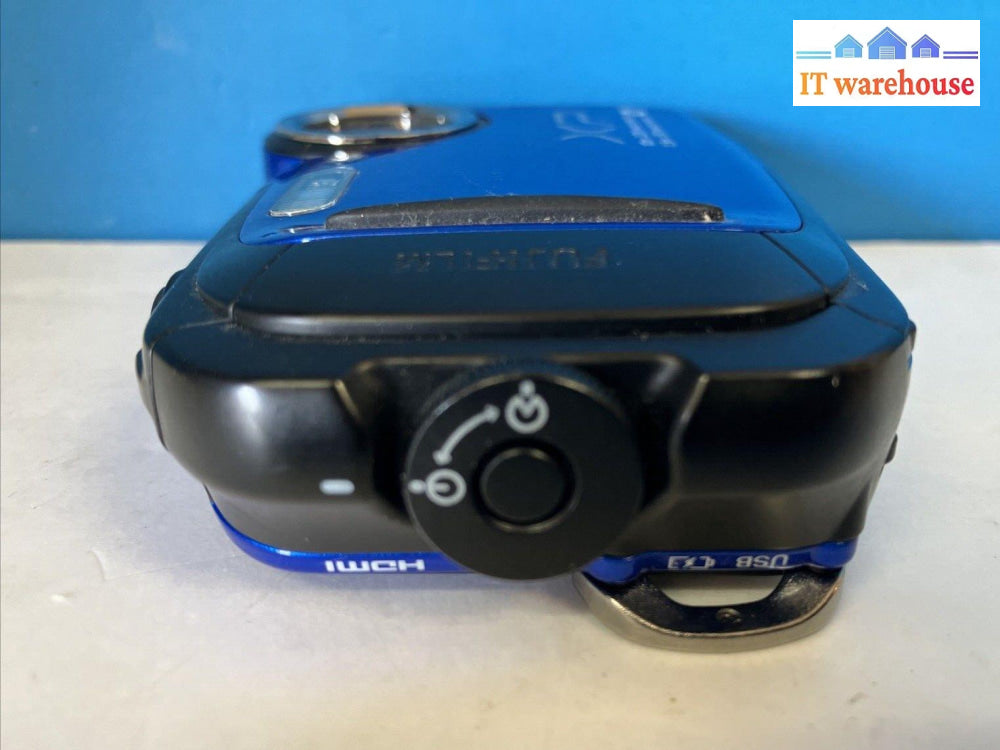 Fujifilm Finepix Xp70 16.4 Mp Shock Proof Wi-Fi Digital Camera With Battery ~