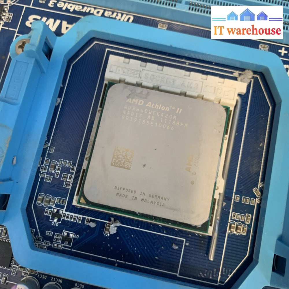 Gigabyte GA-880GM-UD2H Motherboard AMD 880G socket AM3 DDR3 + Athlon II 640 CPU