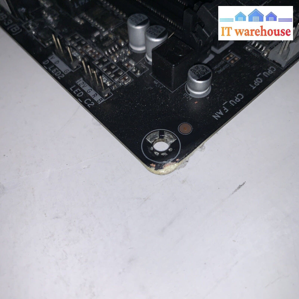 Gigabyte X570 AORUS ELITE WiFi ATX AM4 Gaming Motherboard (not Working)