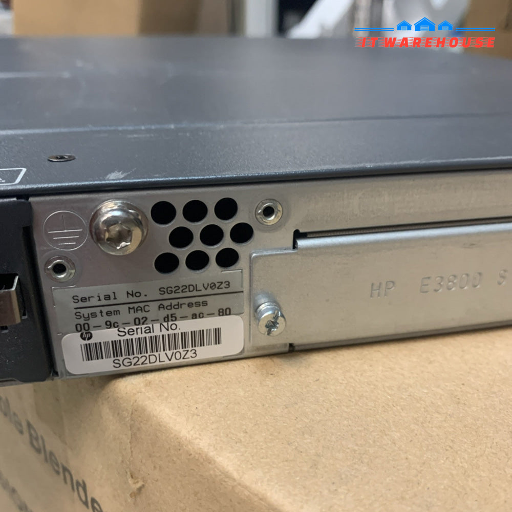HP J9573A E3800-24G-2SFP + Switch 1 x J9577A 4-port Stacking Module