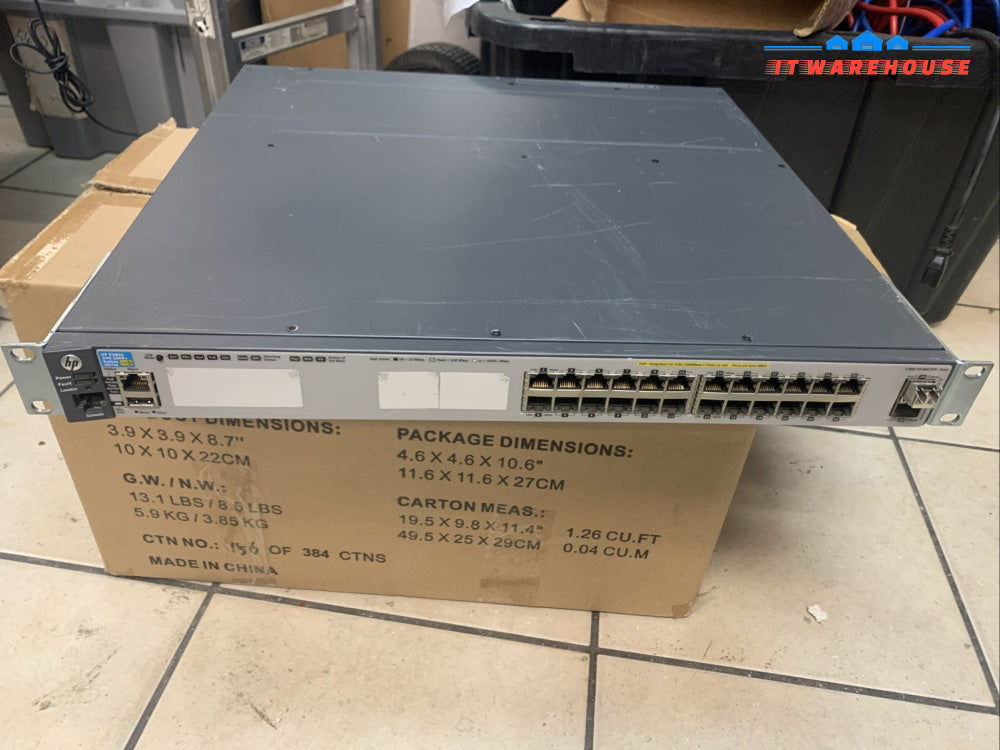 HP J9573A E3800-24G-2SFP + Switch 1 x J9577A 4-port Stacking Module