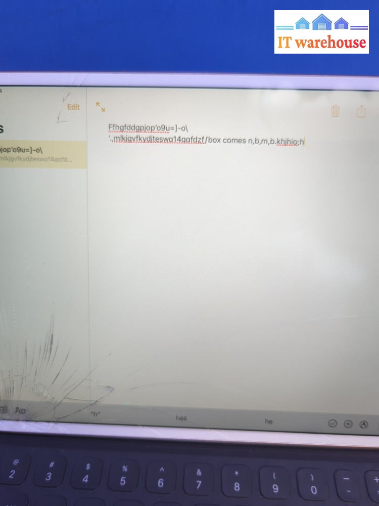 Ipad Pro 10.5-Inch A1701 256Gb Pink Unlocked Working Cracks On Screen -