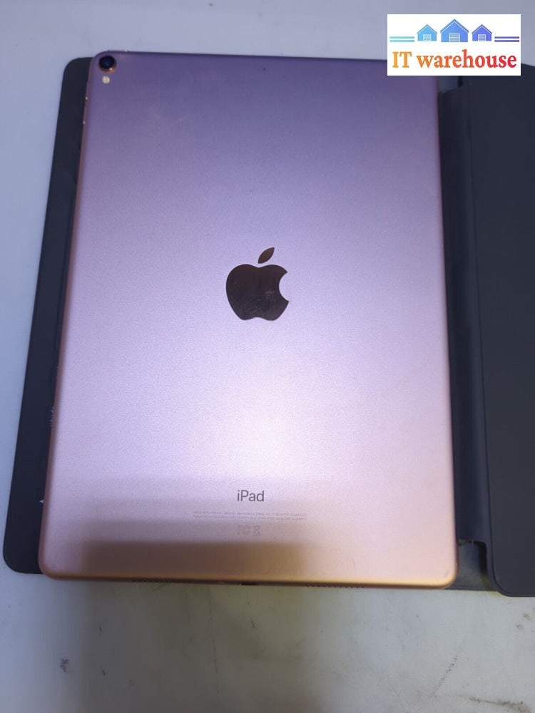 Ipad Pro 10.5-Inch A1701 256Gb Pink Unlocked Working Cracks On Screen -