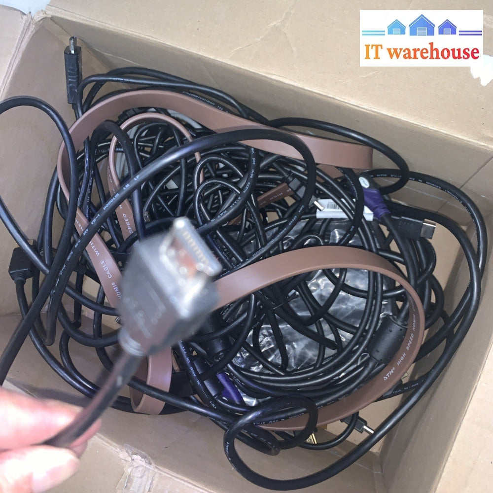 Lot of 25 mixed HDMI cables (1M or longer)