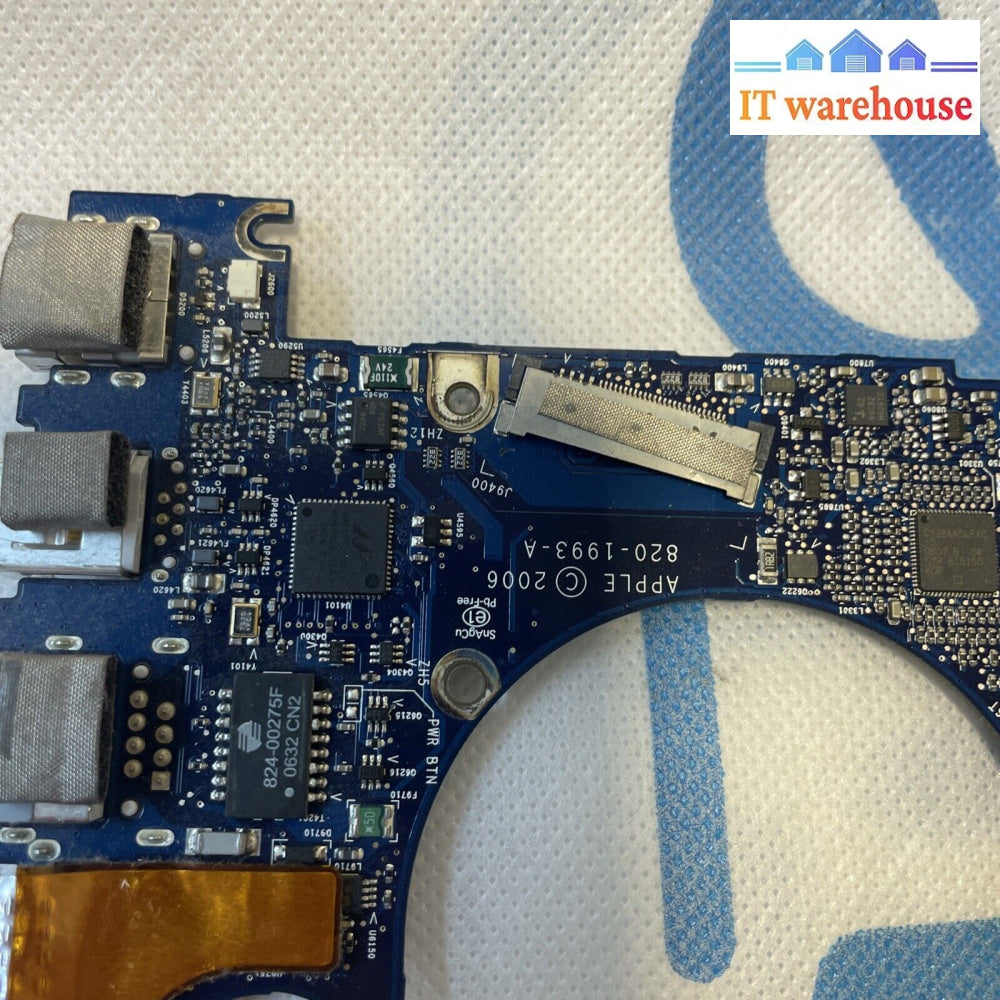 . Macbook Pro 15’ A1150 Mainboard 820-1993-A