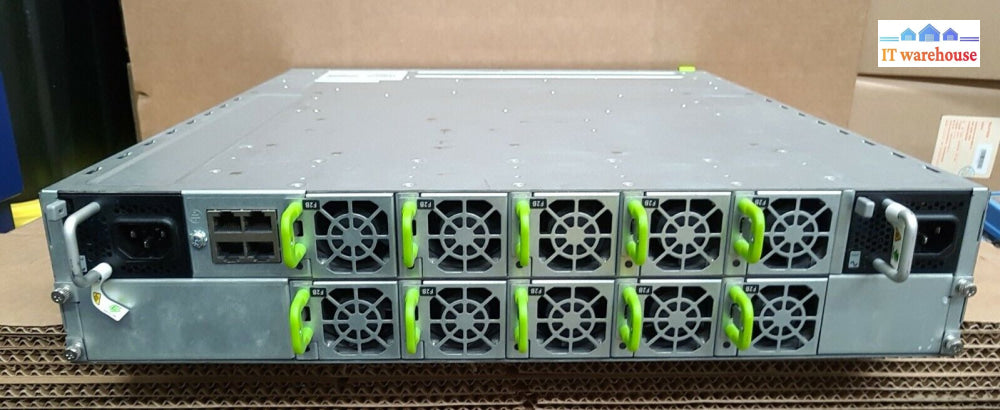 - (Nice) Edge-Core 7616-64X-O-Ac-F 64-Port 100Gbe Switch