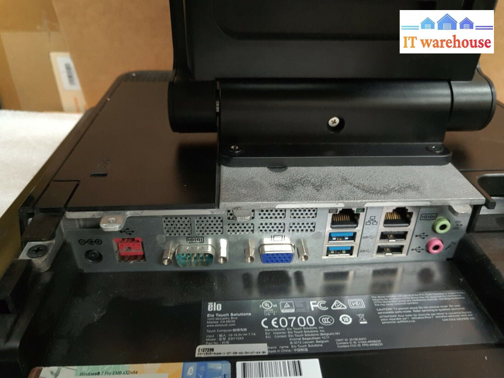 - (Nice) Elo Esy15X3 Touch Solutions W/ I3-4350T /4G Ram/Ac /Win7 Coa (No Hdd)
