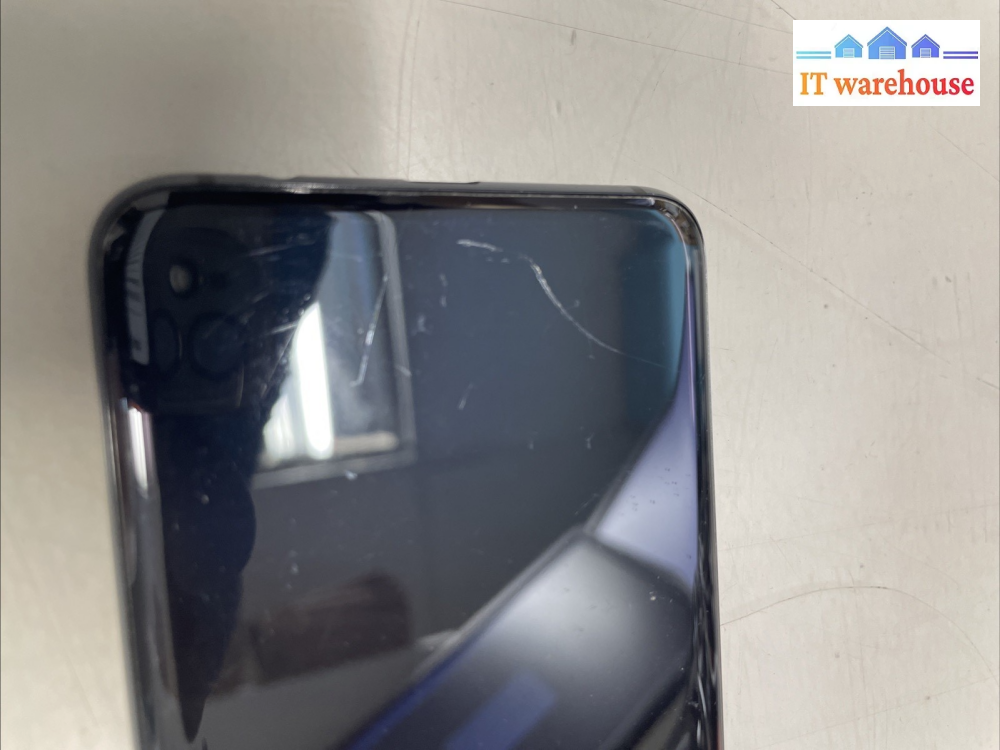 Nice Smartphone Galaxy S10e 128GB Unlocked with little crack +
