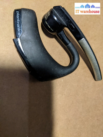 - Plantronics Voyager Legend B235 Bluetooth Headset W/ Charger (Shell Cracked)