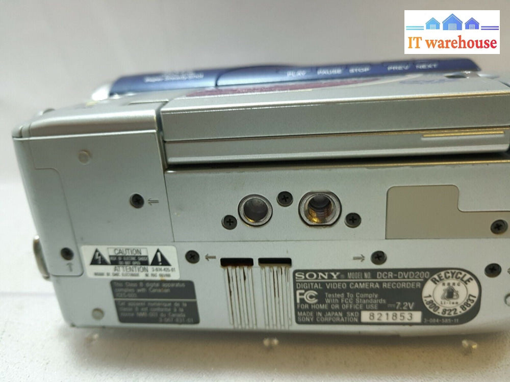 - SONY DCR-DVD200 DIGITAL VIDEO CAMERA CAMCORDER 120X ZOOM (UNTESTED,AS IS)